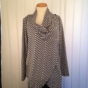 NWT the limited convertible cardigan size xl